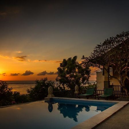 Beten Waru Bungalow And Restaurant Amed Екстериор снимка